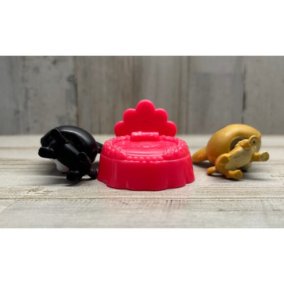 Littlest Pet Shop LPS Yorkie Puppy Dogs and Chair EUC - Picture 3 of 3